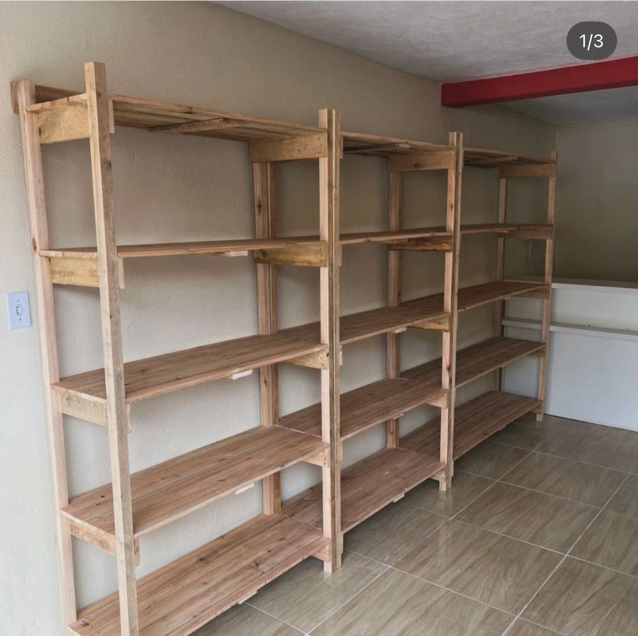 Caixas de Madeira, Paletes, Pés para Sofá, Embalagens de Madeiras em Geral